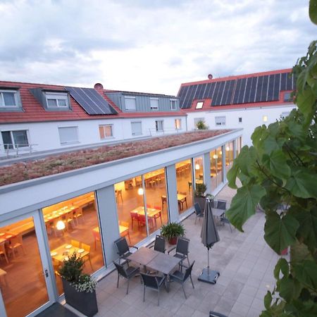 Hotel Sunnegaessle Руст Екстериор снимка