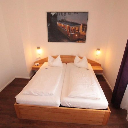 Hotel Sunnegaessle Руст Екстериор снимка