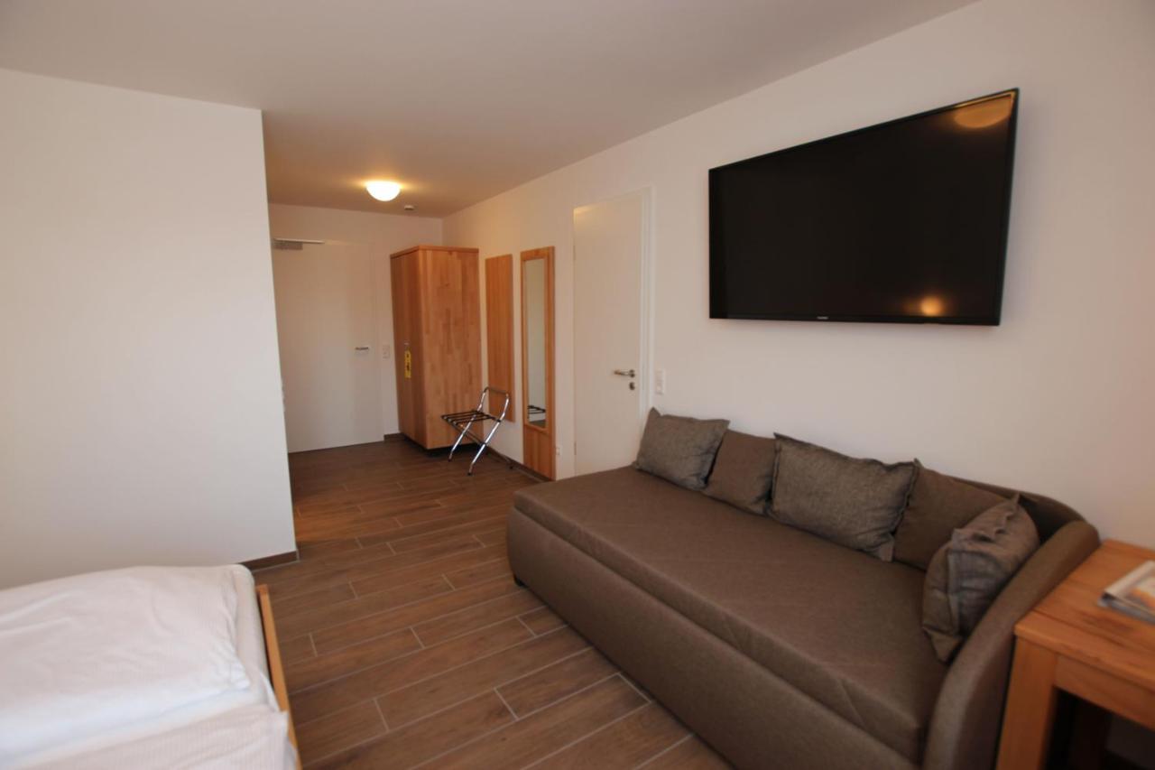 Hotel Sunnegaessle Руст Екстериор снимка